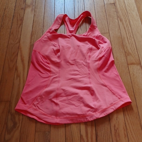 Lululemon vintage tank - Picture 1 of 3